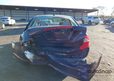 2012 Ford Fusion Se z USA, uszkodzony, nr VIN 3FAHP0HA2CR407159